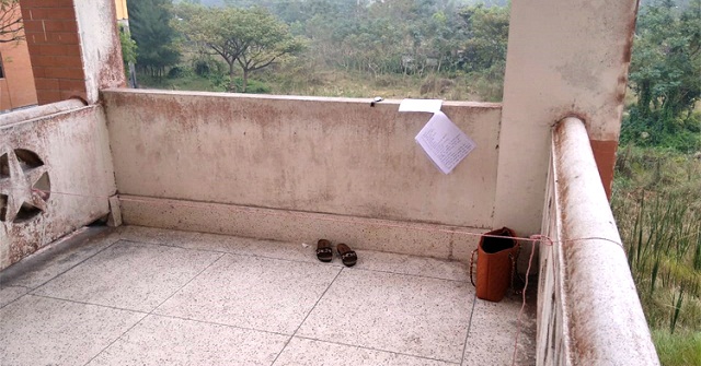 বরিশাল বিশ্ববিদ্যালয়ের তিনতলা থেকে পড়ে গেলেন শিক্ষার্থী