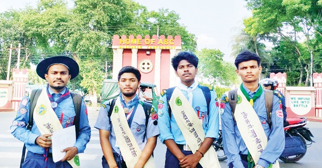 জাহানাবাদ ক্যান্টনমেন্টে পৌঁছেছে বরিশালের পাঁচ রোভার স্কাউট