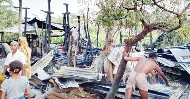 পটুয়াখালীতে নেশাগ্রস্ত যুবকের কাণ্ড, নিজ ঘরে আগুন লাগিয়ে লাপাত্তা!