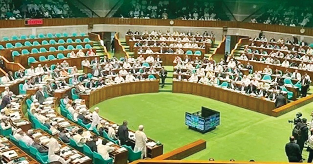 বিরোধী দলের আপত্তির মুখেই দুই বিল পাশ