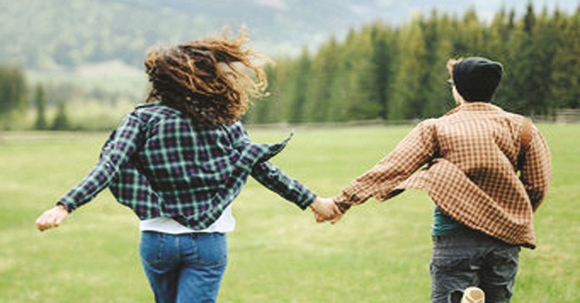 মায়ের গচ্ছিত স্বর্ণালংকার বিক্রি করে প্রেমিকাকে নিয়ে কিশোর চম্পট!