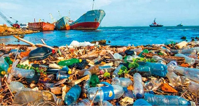 ভারত থেকে দিনে আড়াই হাজার টন বর্জ্য ভেসে আসছে বাংলাদেশে