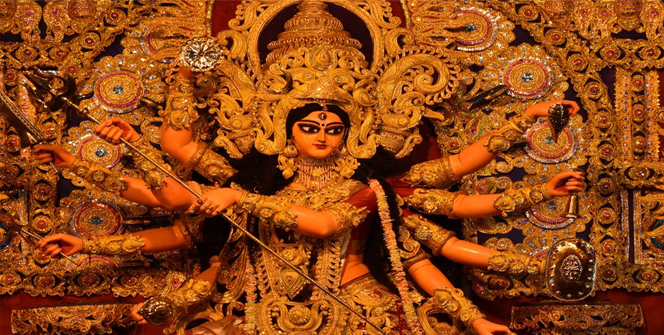 ষষ্ঠীর মধ্যদিয়ে আজ শুরু  হলো  শারদীয় দুর্গাপূজা 