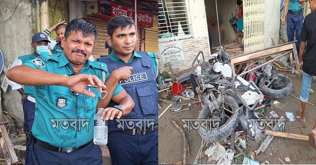 বরিশালে পুলিশবক্সে ভাঙচুর করেছে আন্দোলনকারীরা, টিয়ারশেল নিক্ষেপ