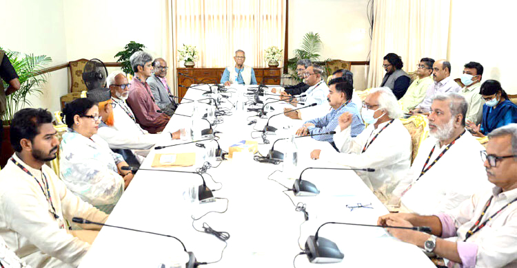 পরাজিত শক্তির নানা ষড়যন্ত্র দেখা যাচ্ছে: প্রধান উপদেষ্টা