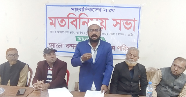 ১৫ কোটিতে পাক প্রেসিডেন্টের প্রাইভেট পার্টিতে নেচেছিলেন ঐশ্বরিয়া