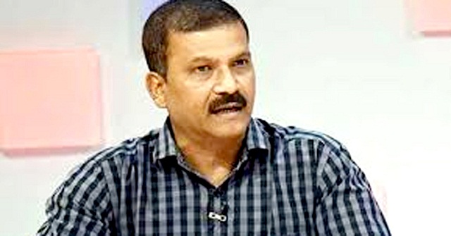 যারা ধ্বংসযজ্ঞ চালাতে চায়, তাদের প্রতিরোধ করুন: আসিফ নজরুল