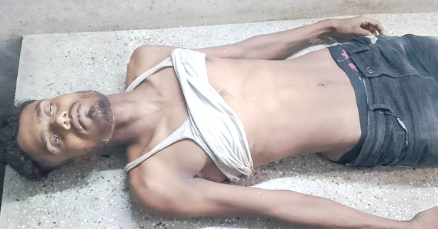 বরিশালে ডাকাত সন্দেহে যুবককে পিটিয়ে হত্যা