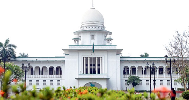 শিক্ষার্থীকে কান-মুখ খোলা রাখতে বাধ্য করা যাবে না : হাইকোর্ট
