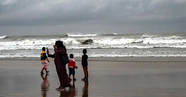 ধেয়ে আসছে ‘ঘূর্ণিঝড় অর্ণব’, কখন কোথায় আঘাত হানবে?
