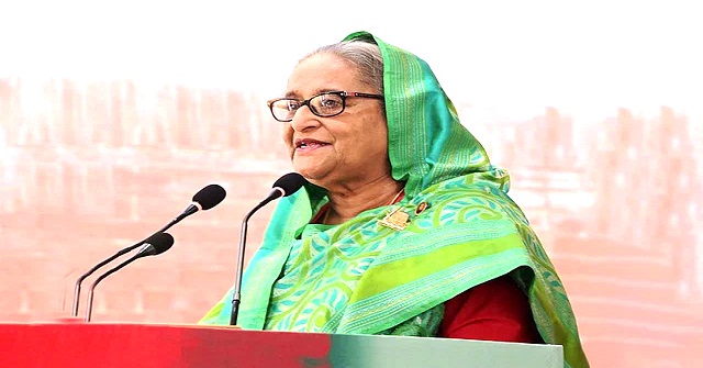 বিএনপি নেতাদের বউদের ভারতীয় শাড়িগুলি কেন পুড়িয়ে দিচ্ছে না: প্রধানমন্ত্রী
