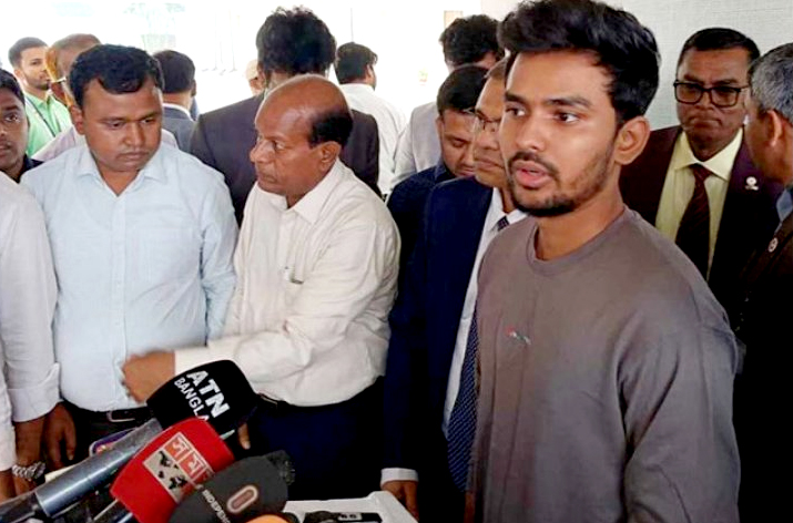 আগে স্থানীয় নির্বাচন হওয়া উচিত: আসিফ মাহমুদ