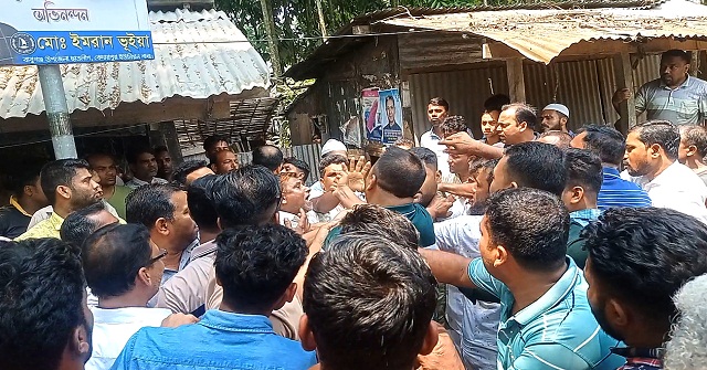 বাবুগঞ্জে ইউপি চেয়ারম্যানের বিরুদ্ধে অভিযোগের তদন্ত নিয়ে হট্টগোল!  