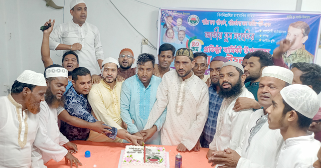 পুলিশকে ধন্যবাদ জানালেন ছাত্রলীগ সভাপতি