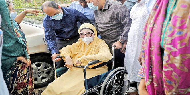 বেগম জিয়াকে বিদেশে নিতে ৫ সেপ্টেম্বর ‘আবেদন করেছে পরিবার’
