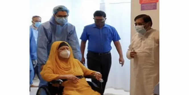 ৭ ঘণ্টা পর খালেদা জিয়াকে আবারও কেবিনে স্থানান্তর