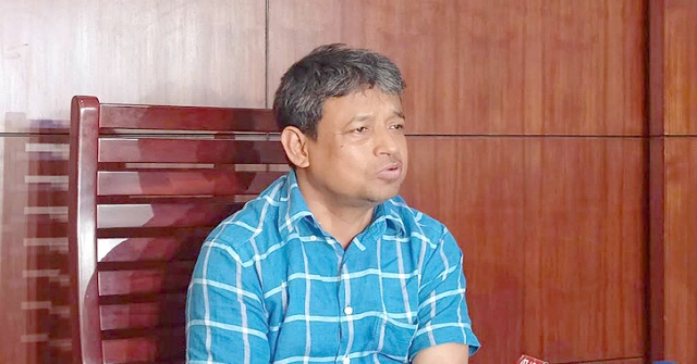 আন্দোলনকারী শিক্ষার্থীদের কেউ ইন্ধন দিতে পারে: ডিবি প্রধান