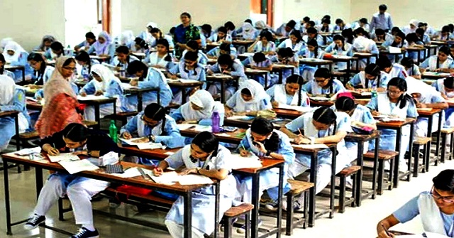 এইচএসসি পরীক্ষার মধ্যেও এবার শিক্ষাপ্রতিষ্ঠানে ক্লাস চলবে
