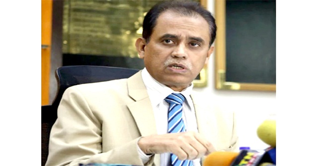 নির্বাচনে অংশ নিয়ে বিএনপিকে পরীক্ষা নেয়ার আহ্বান ইসি আলমগীরের