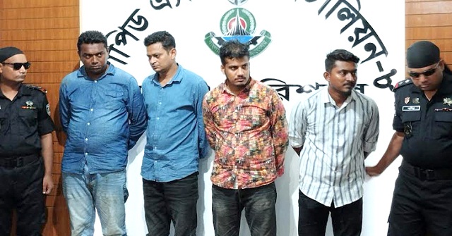 বিদেশফেরত যাত্রীকে টার্গেট করে সর্বস্ব লুট, যুবদল নেতাসহ আটক ৪