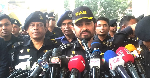 ট্রেনে আগুনে বিরোধীদলের দুজনসহ শনাক্ত ৪: র‍্যাব