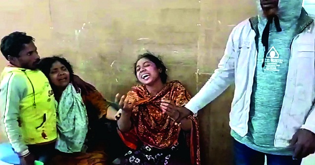 ভোলায় ছেলের সঙ্গে দ্বন্দ্বের জেরে বাবাকে কুপিয়ে হত্যা