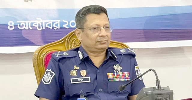 সিনিয়র সচিবের মর্যাদা পেলেন আইজিপি আব্দুল্লাহ আল-মামুন