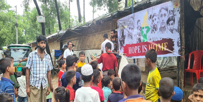 রোহিঙ্গা ক্যাম্পে দৈনিক ভূমিষ্ঠ ১০০ শিশু, জন্মহার কেন এত বেশি?