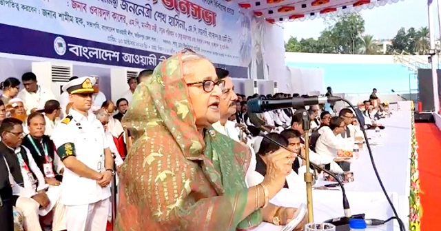 নৌকায় ভোট দিন, ধ্বংসের হাত থেকে রক্ষা করবে
