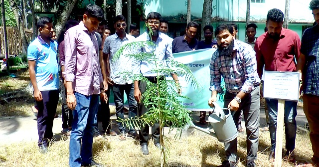 সন্তানের মৃত্যুর খবর পেয়ে ফেরার পথে বাবার মৃত্যু