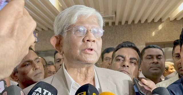 এখন প্রধান কাজ আইনশৃঙ্খলা ঠিক করা: ড. সালেহ উদ্দিন