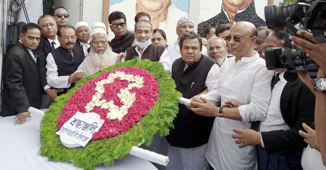 সার্ক শীর্ষ সম্মেলনে অংশ নিতে রাজি নয় ভারত