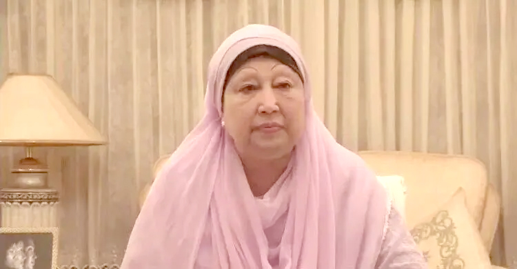 নিবিড় তত্ত্বাবধানে চিকিৎসা চলছে খালেদা জিয়ার