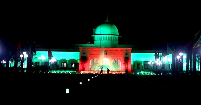 শপথ নিলেন অন্তর্বর্তী সরকারের উপদেষ্টারা