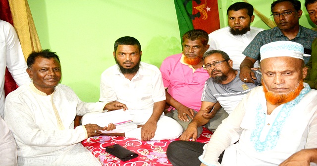 আহত স্বেচ্ছাসেবকদল নেতার চিকিৎসায় আর্থিক সহায়তা দিলেন জিয়াউদ্দিন সিকদার