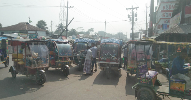 আমতলীতে শব্দ দূষণে অতিষ্ঠ জনসাধারণ!