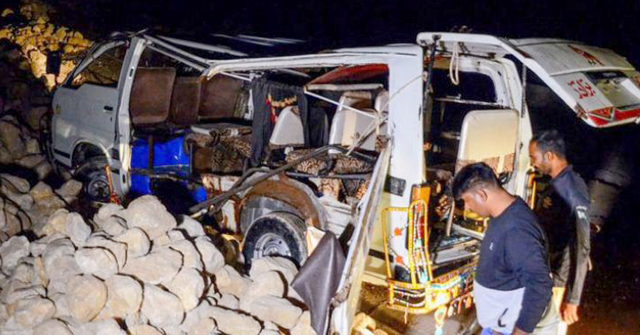 পাথরঘাটায় ইউপি সদস্য প্রার্থীর অবৈধ বিদ্যুৎ সংযোগ বিচ্ছিন্ন