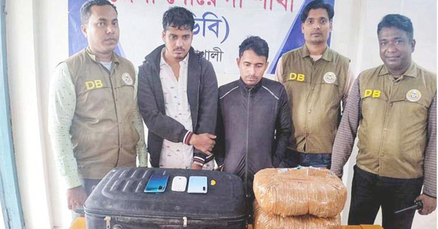 ৬ কেজি গাঁজাসহ দুমকিতে দুই কারবারি গ্রেফতার