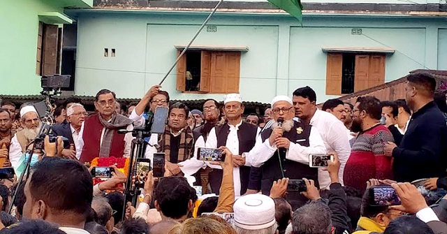 রাশেদ খান মেননকে সমর্থন দিয়ে সরে দাঁড়ালেন স্বতন্ত্র প্রার্থী