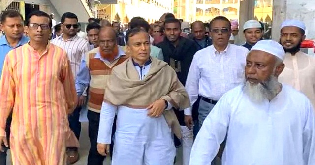 চরমোনাই দরবার শরীফে জাহিদ ফারুকের গণসংযোগ